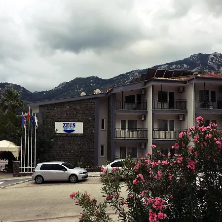 酒店 Zeus Turunc Hotel