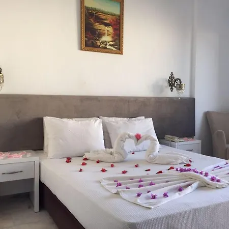 호텔 Zeus Turunc Hotel 말마리스