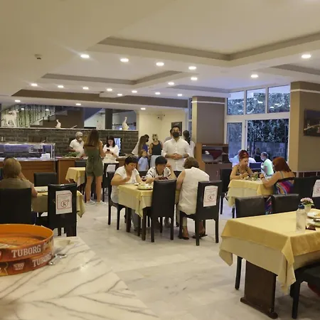 Zeus Turunc Hotel 호텔 3*